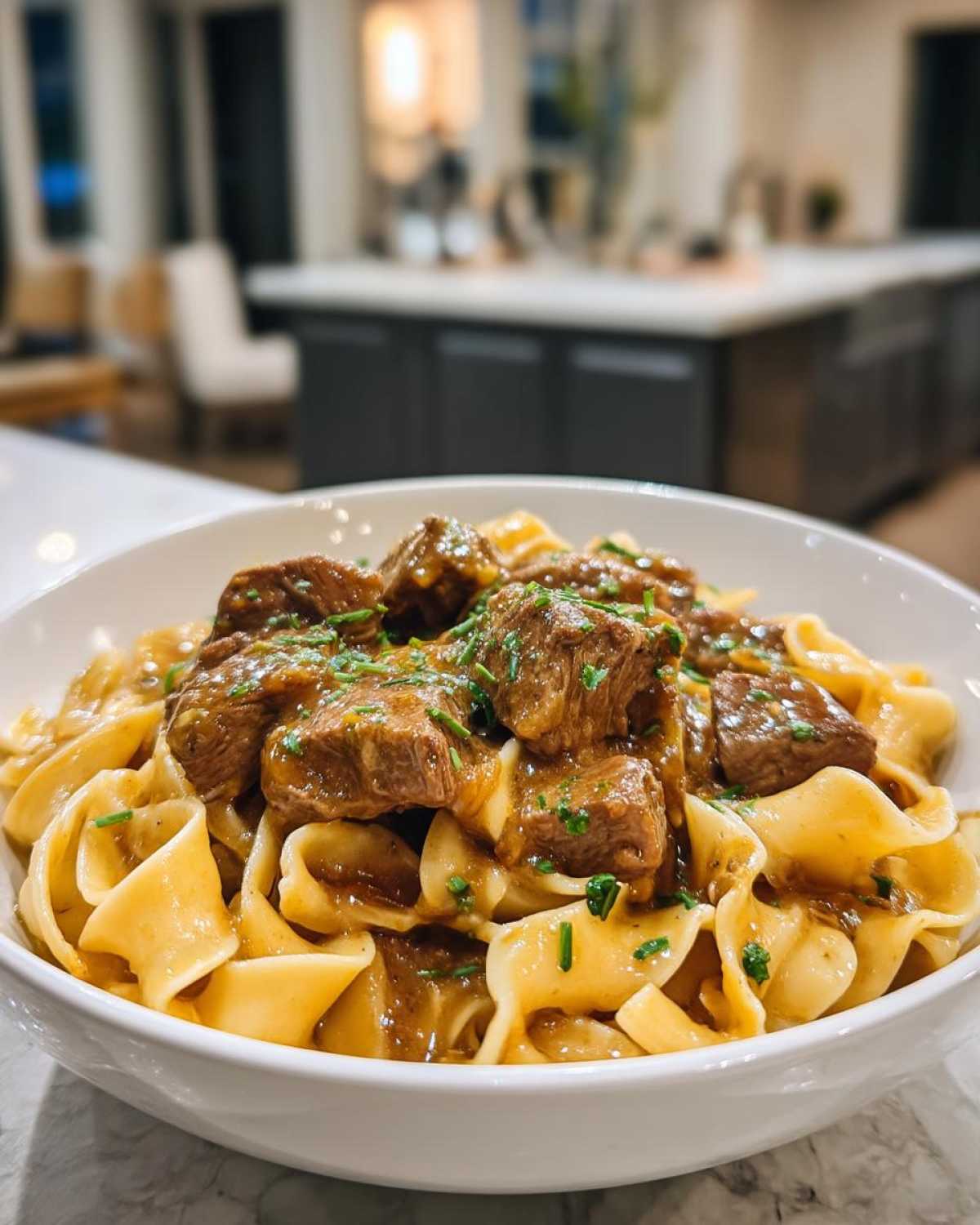 Slow Cooker Beef and Noodles